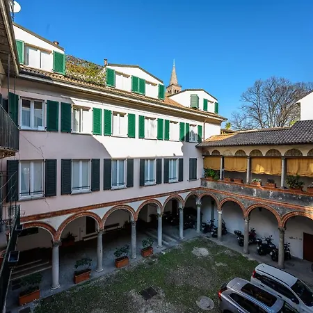The Lantern Flat - Ticinese Navigli * Mediolan