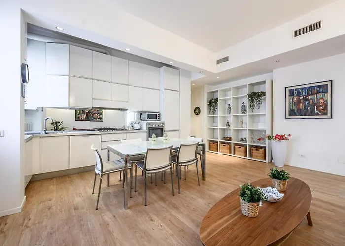 The Lantern Flat - Ticinese Navigli * Mediolan