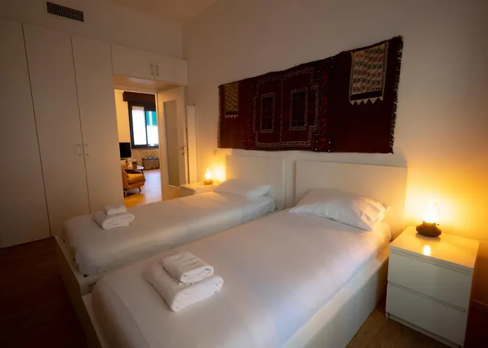 The Lantern Flat - Ticinese Navigli Mediolan