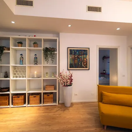 The Lantern Flat - Darsena Area Apartamento *