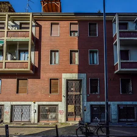 The Lantern Flat - Ticinese Navigli